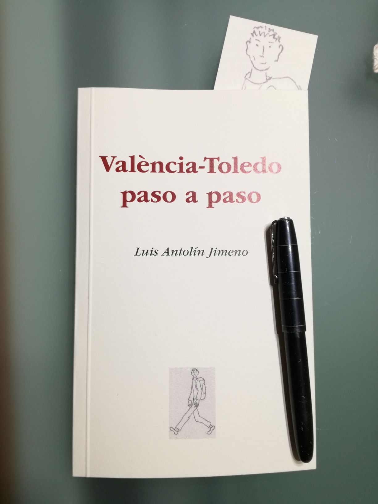 Libro Con Pluma Aeb